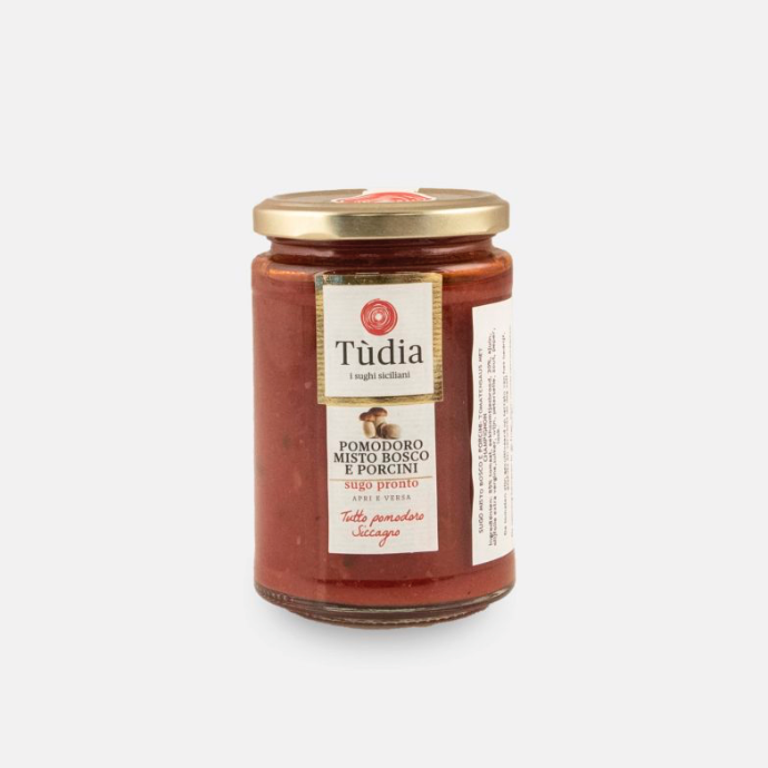 Tomatensaus met champignons