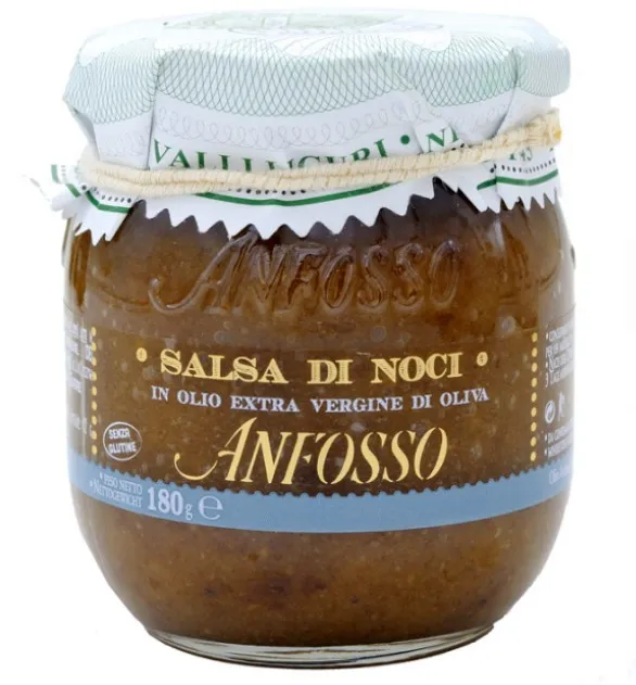 Walnotensaus in olijfolie